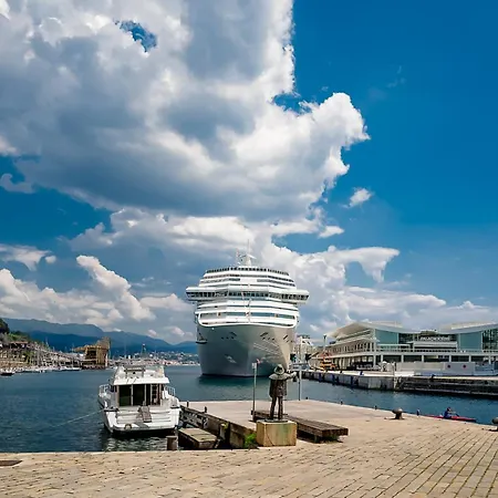 Historic Palace Duplex - Cruises 2min - Ac - Wifi Apartment Savona