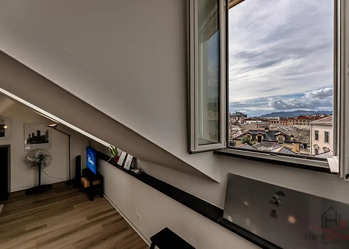 Historic Palace Duplex - Cruises 2min - Ac - Wifi